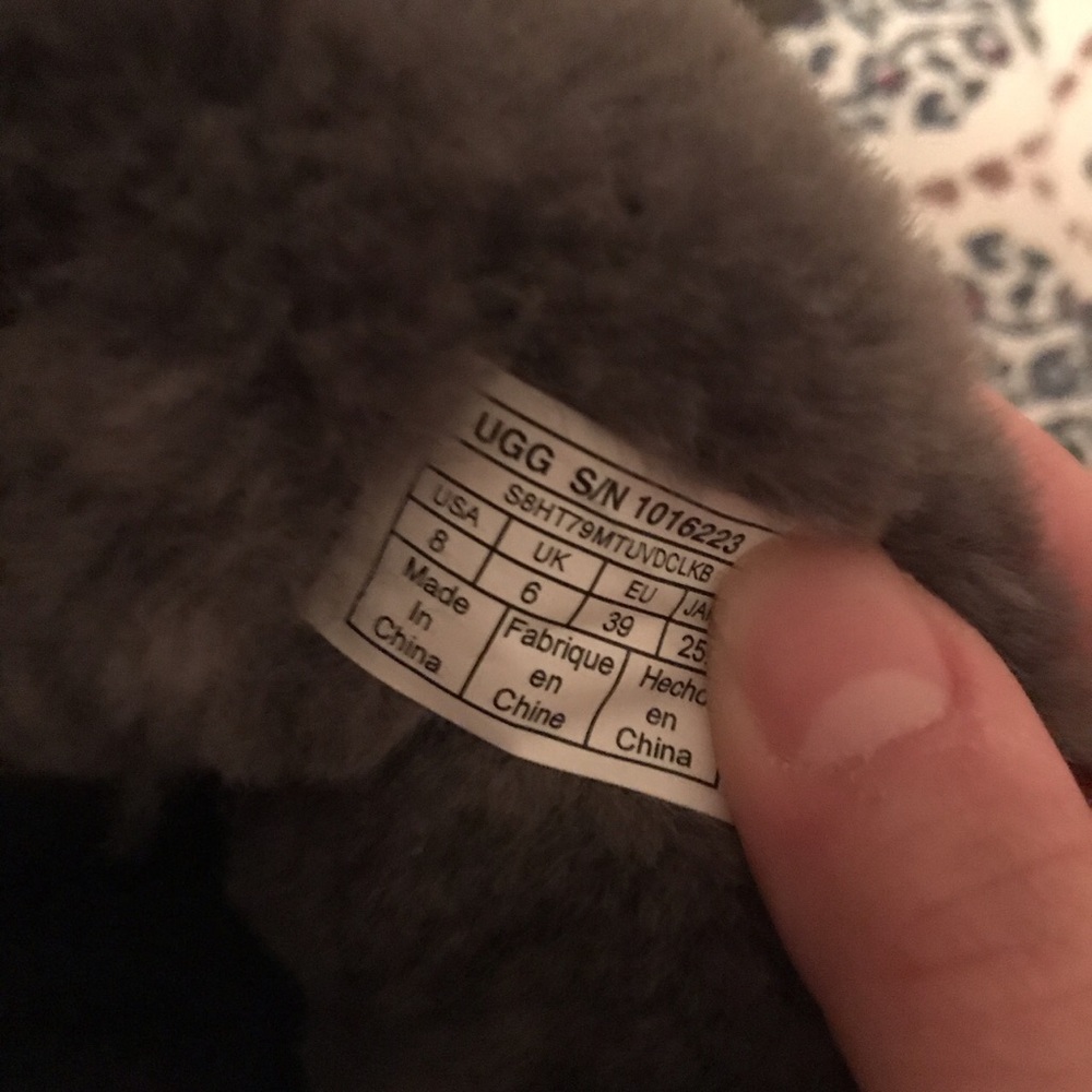 Gray Uggs - image 4